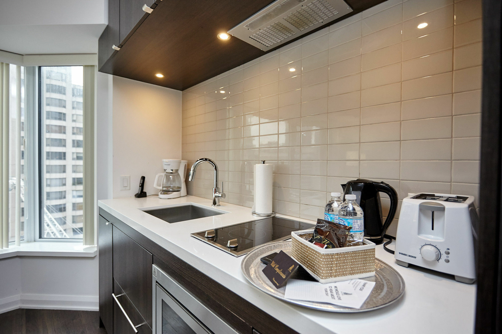 Atlas Suites - Yorkville Furnished Apartments Toronto Zewnętrze zdjęcie